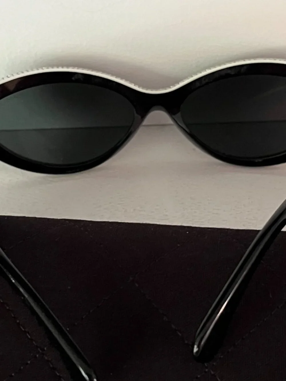 Authentic Chanel A71509 X02569 S4155 Strass Crystal Oval Sunglasses